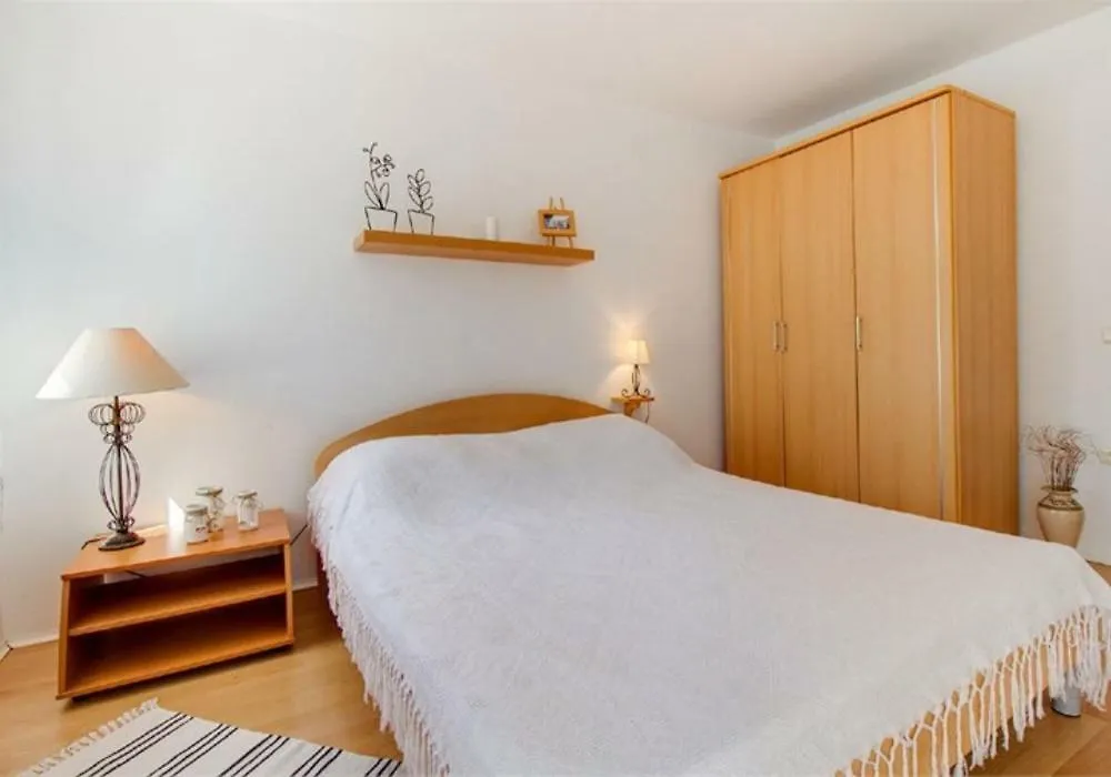 Apartments Jelena Veli Losinj