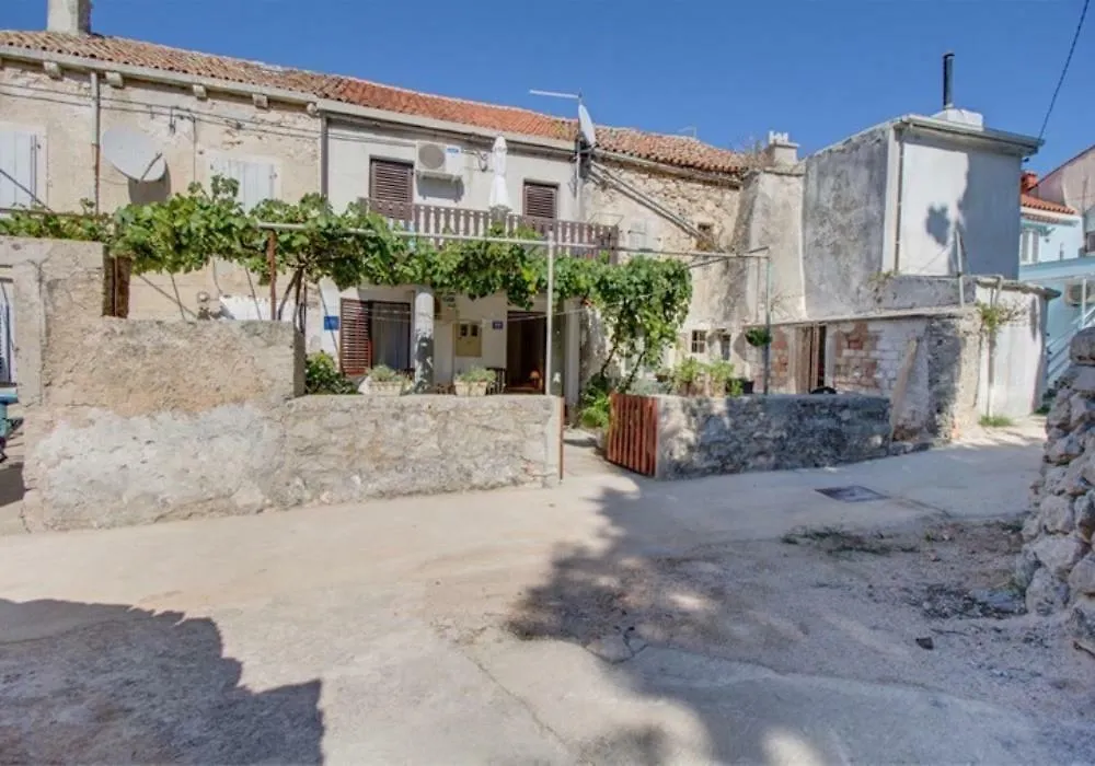 Apartments Jelena Veli Losinj